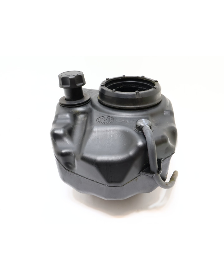 Yamaha Neos, bränsletank