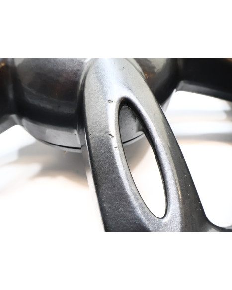 Yamaha Neos, bakfälg