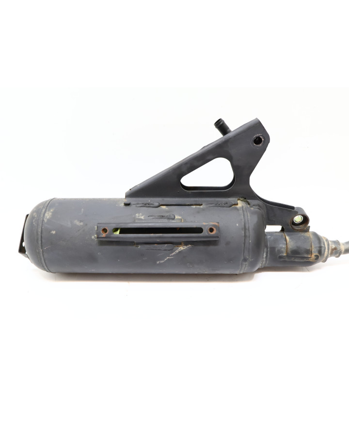 Yamaha Neos, avgassystem