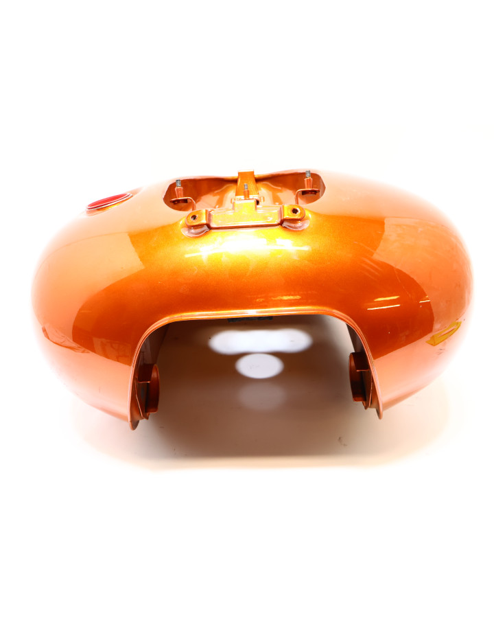 Yamaha XVS 1100 Dragstar, bränsletank