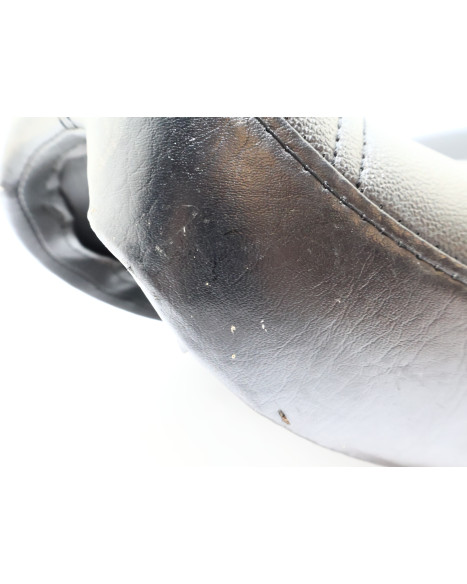 Suzuki VS 1400 Intruder, sadel