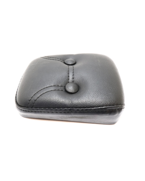 Suzuki VS 1400 Intruder, passagerarsadel sissybar