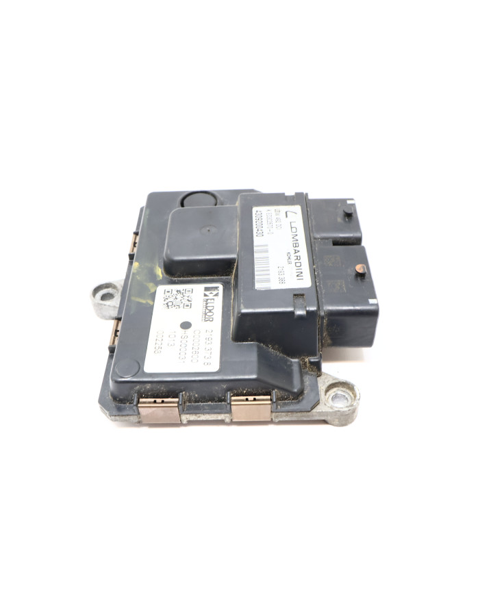 Ligier JS50, styrenhet