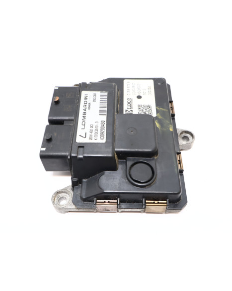 Ligier JS50, styrenhet