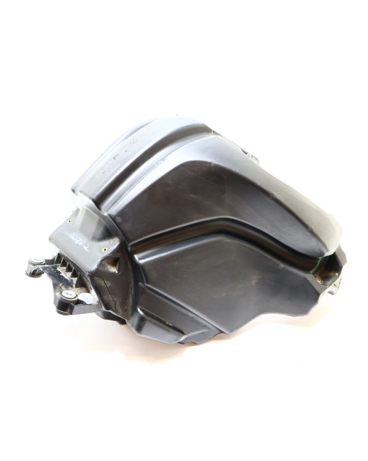 BMW R1200RT, bränsletank