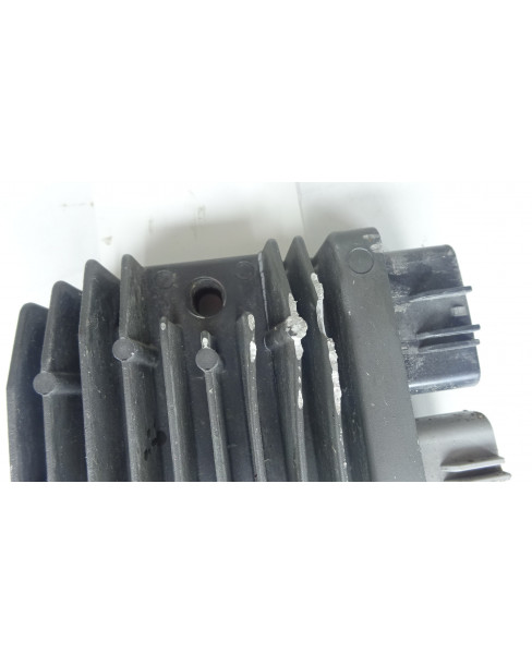 Ducati Panigale V4, voltregulator 2