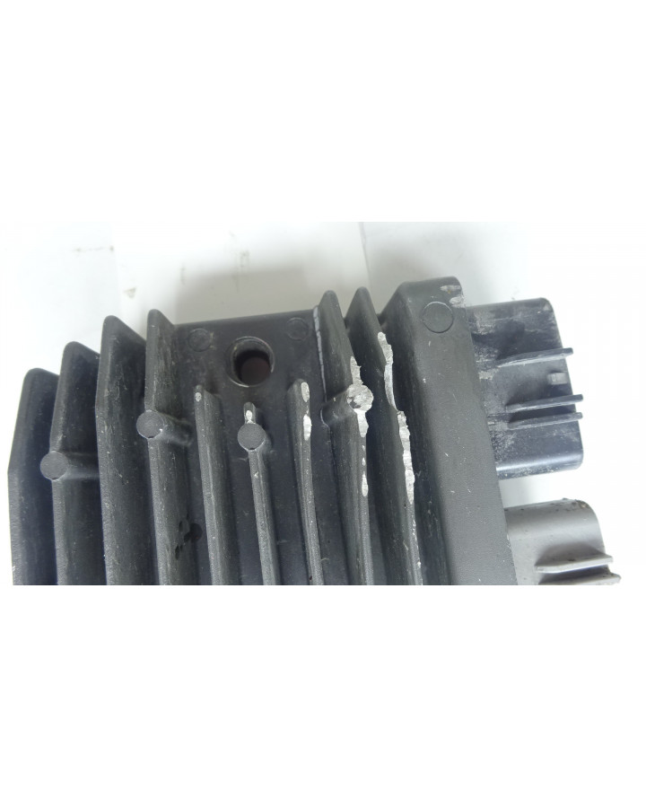 Ducati Panigale V4, voltregulator