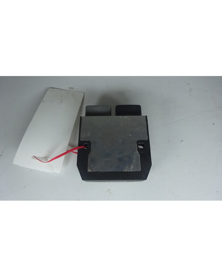 Ducati Panigale V4, voltregulator