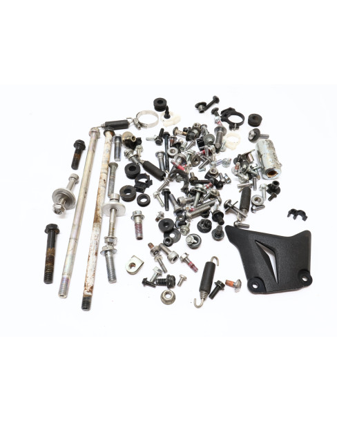 Kawasaki Z1000, skruvkit