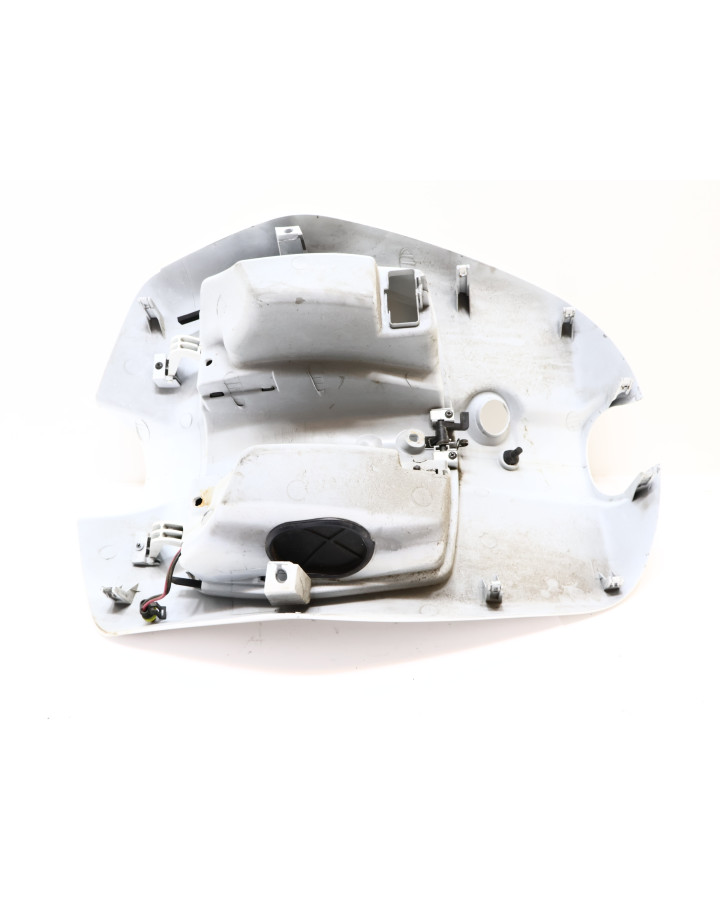 Vespa Sprint/Primavera, knäkåpa