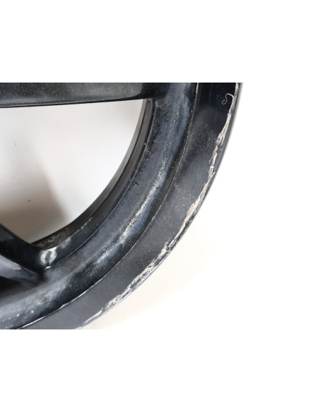 Peugeot Kisbee, bakfälg