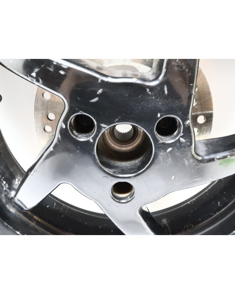 Aprilia SR50, bakhjul