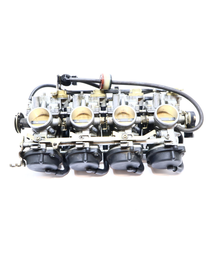 Suzuki GSX-R750, förgasarbrygga