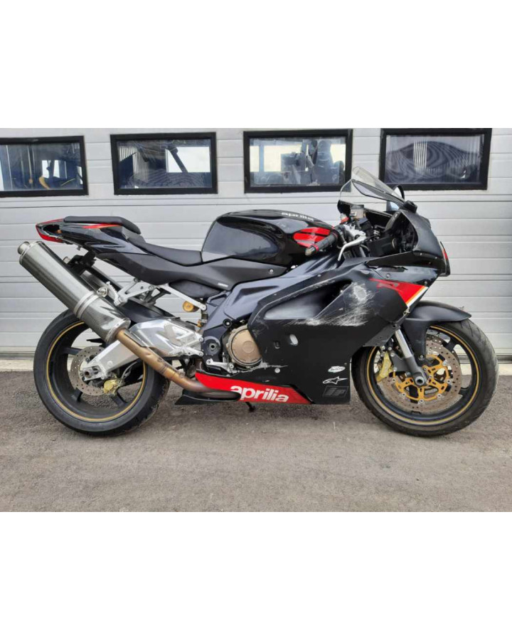 Aprilia RSV1000R