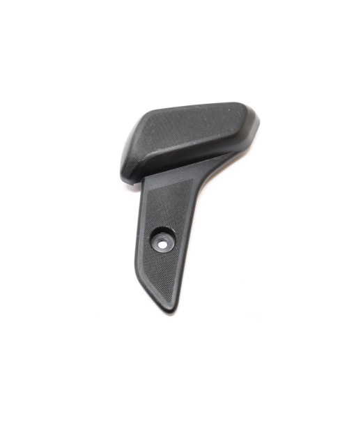 Vespa Sprint/Primavera, passagerarfotplatta vänster 2