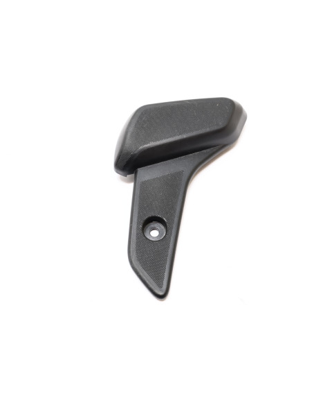 Vespa Sprint/Primavera, passagerarfotplatta vänster