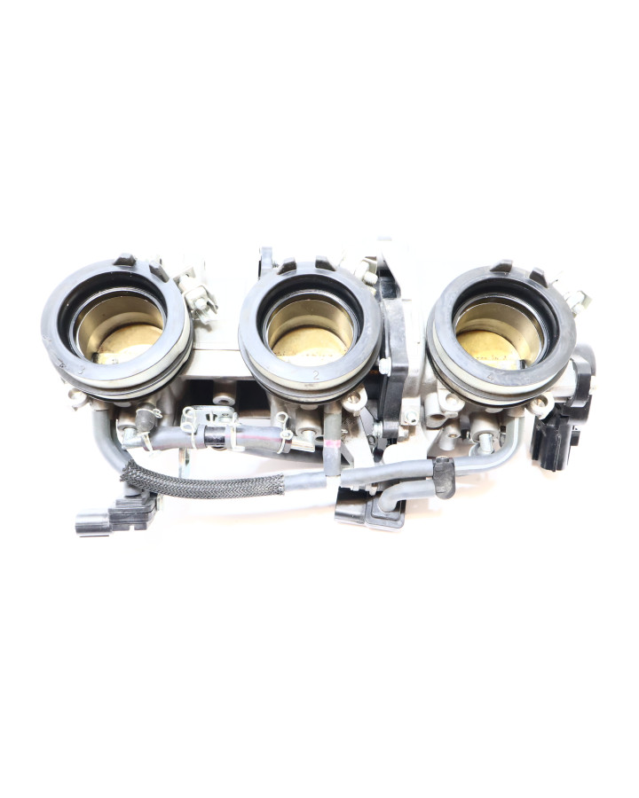 Yamaha MT-09, gasspjäll/insprut