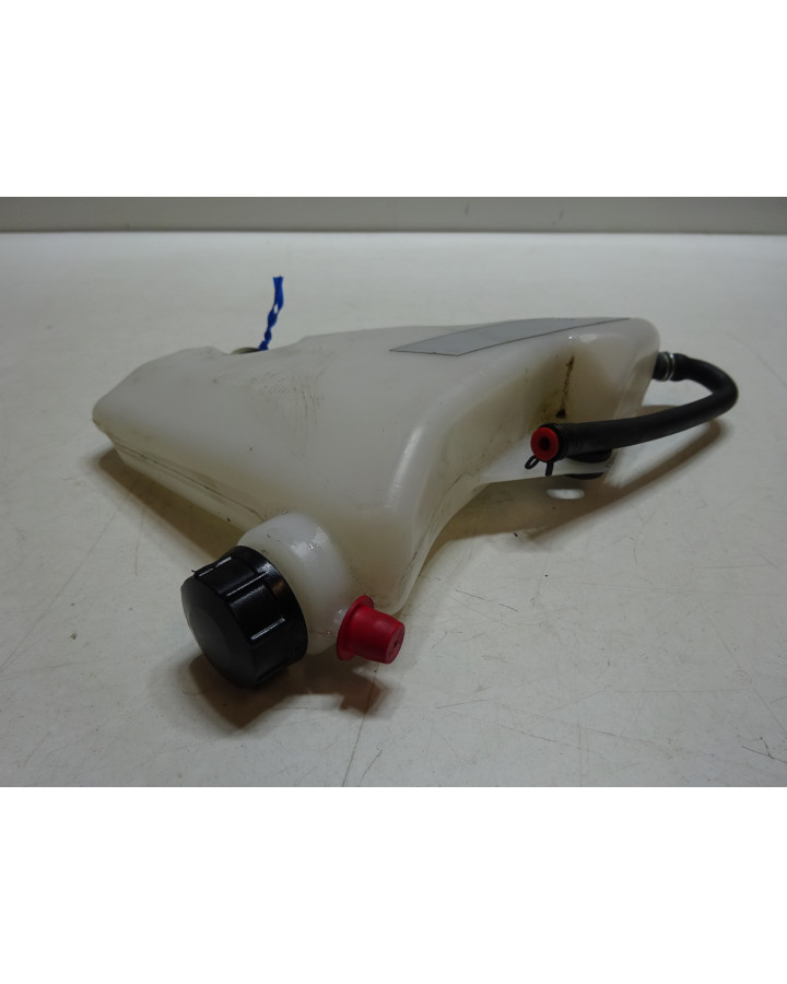 Ducati Panigale V4, expansionskärl