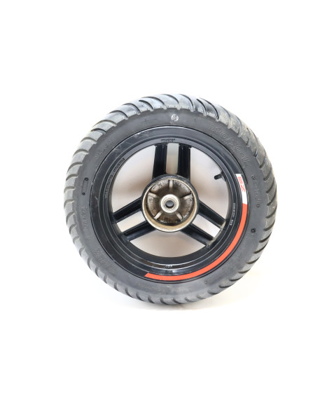 Peugeot Streetzone, bakhjul