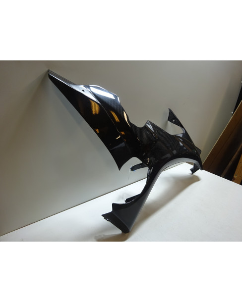 Yamaha R1M, sidokåpa höger kolfiber 2