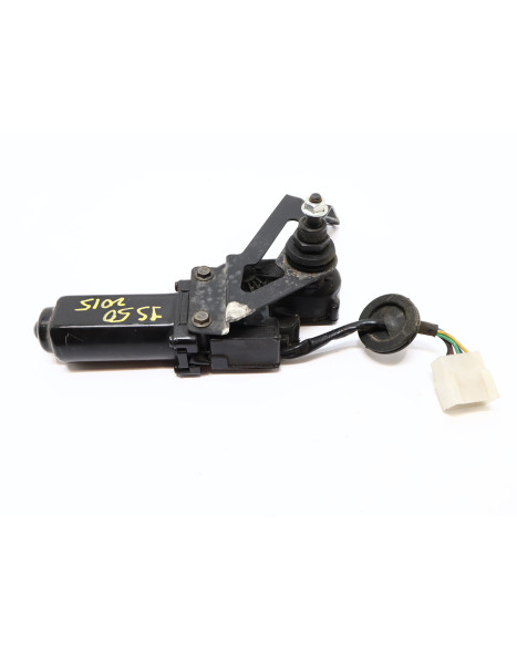 Ligier JS50, torkarmotor fram