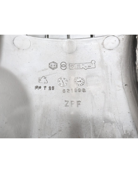 Vespa Sprint/Primavera, stänkskärm