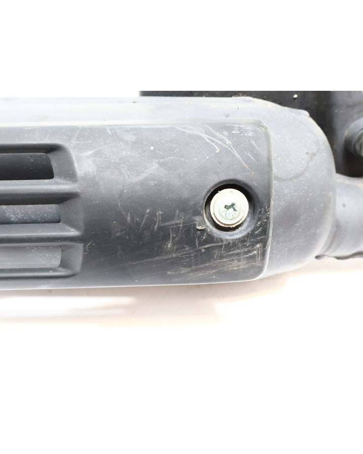 Yamaha Slider, avgassystem