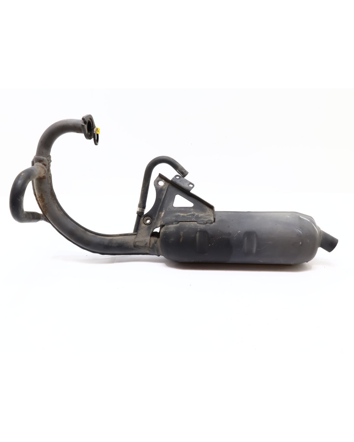 Yamaha Slider, avgassystem