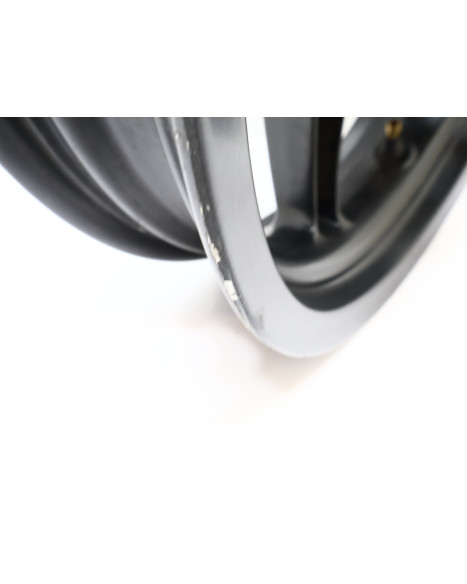 Yamaha Aerox, framfälg