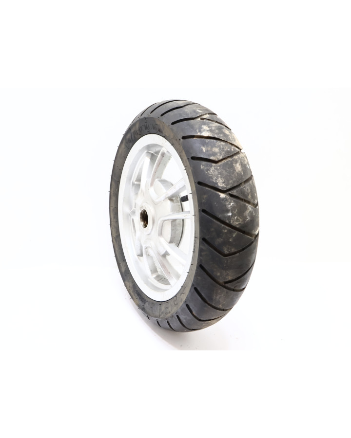 Vespa Primavera, bakhjul