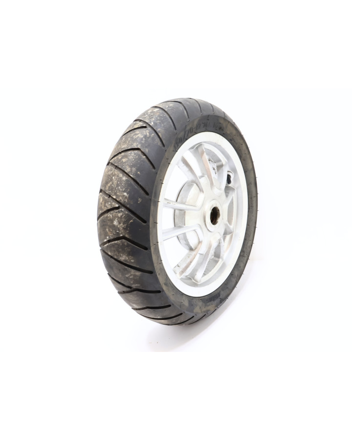 Vespa Primavera, bakhjul