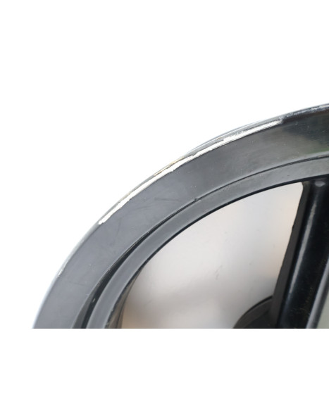 Peugeot Streetzone, bakfälg