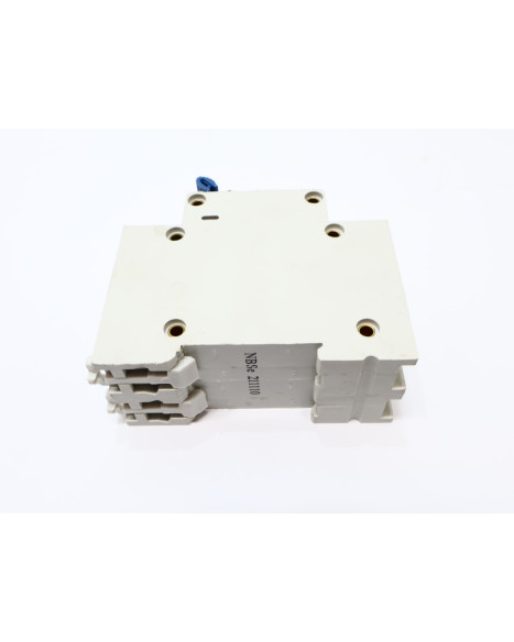 Fritidsvagnen, jordfelsbrytare