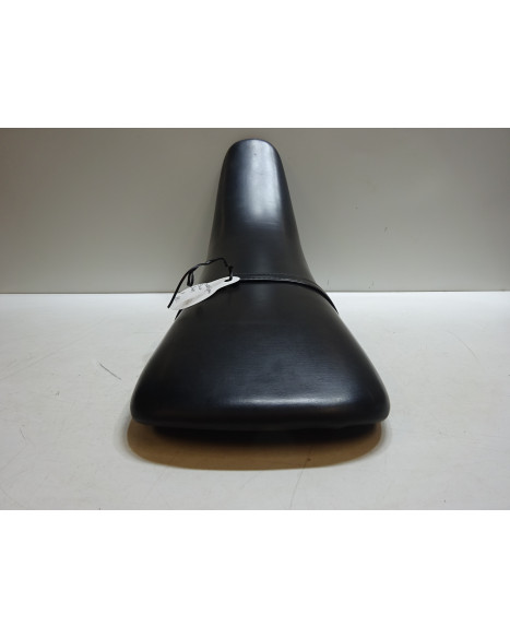 Motorhispania Furia, sadel