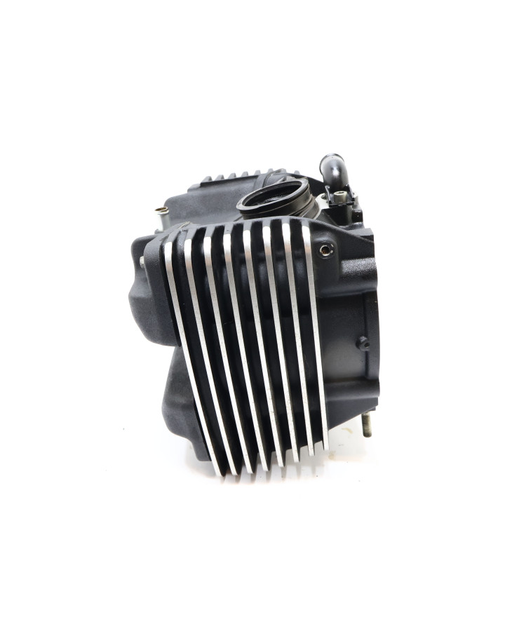 Harley-Davidson Street 750, bakre topplock...