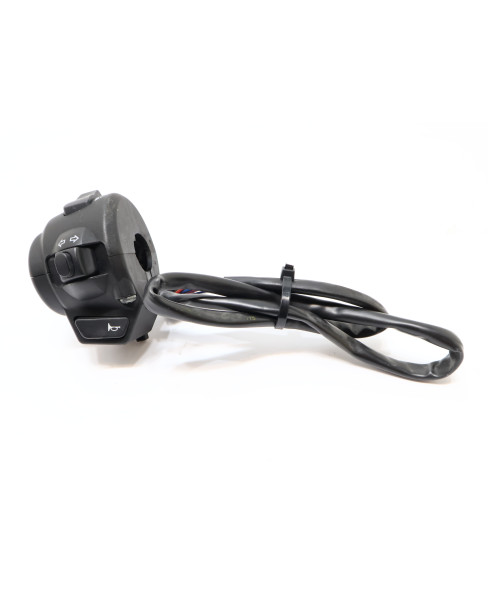 Harley-Davidson Street 750, omkopplare vänster