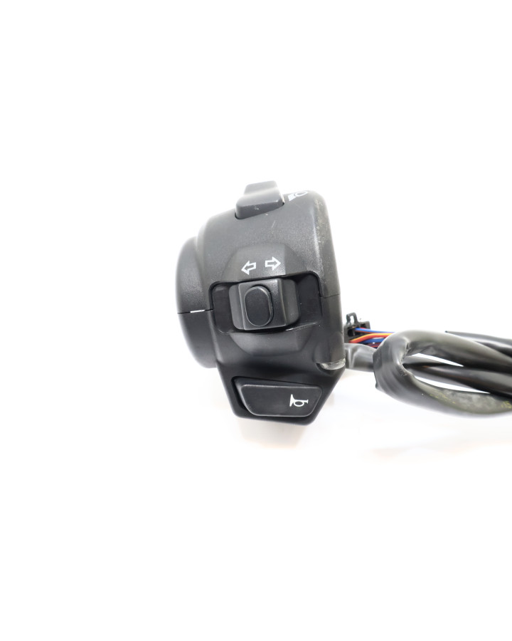 Harley-Davidson Street 750, omkopplare vänster