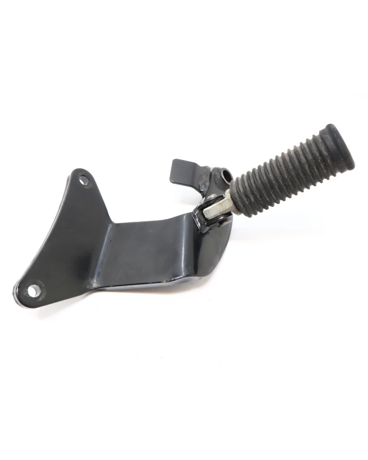 Harley-Davidson Street 750, fotpinne höger...