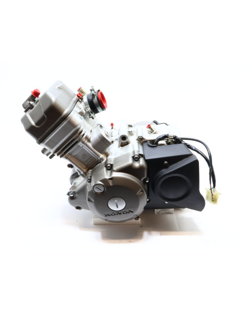 Honda CBR 125R, motor 2