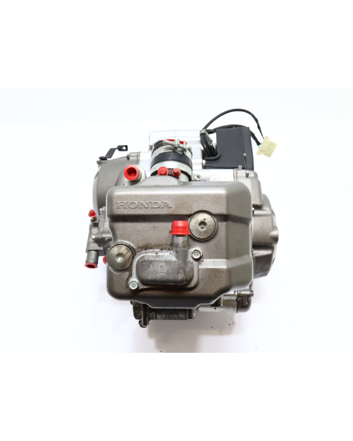 Honda CBR 125R, motor