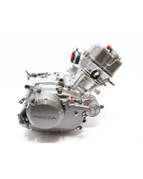 Honda CBR 125R, motor