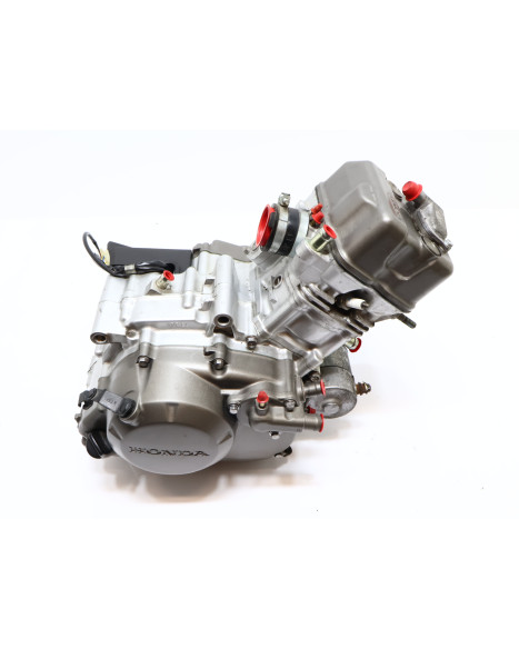 Honda CBR 125R, motor