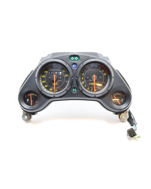 Honda CBR 125R, hastighetsmätare