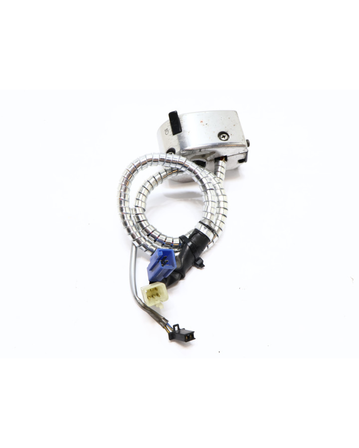 Yamaha XVS 1100 Dragstar, omkopplare vänster