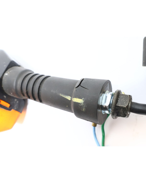 Honda XRV750 Africa Twin, blinkers fram (par)