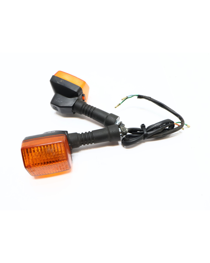 Honda XRV750 Africa Twin, blinkers fram (par)