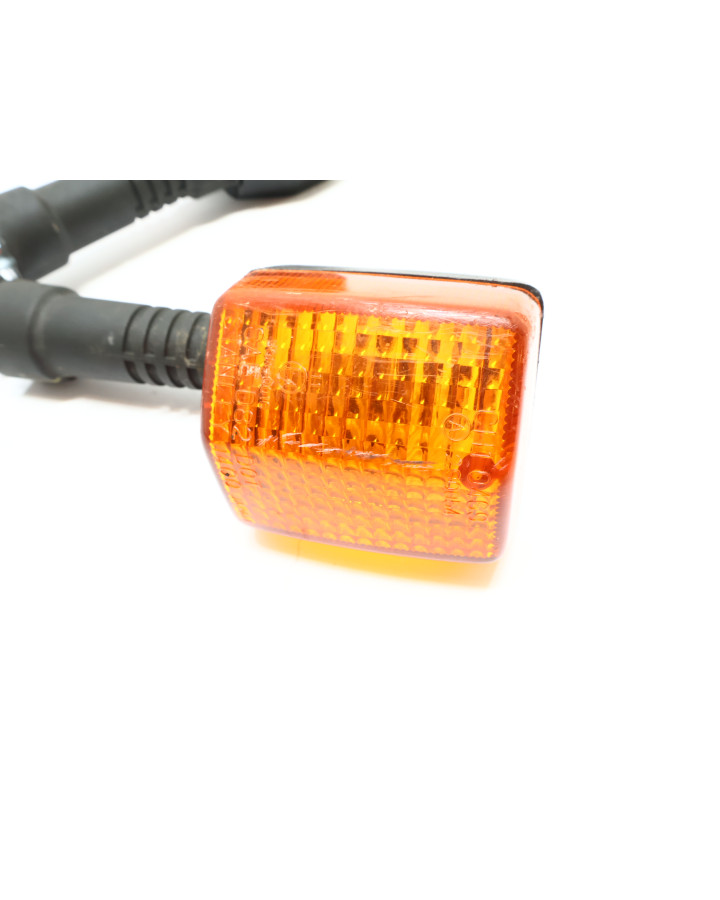 Honda XRV750 Africa Twin, blinkers fram (par)