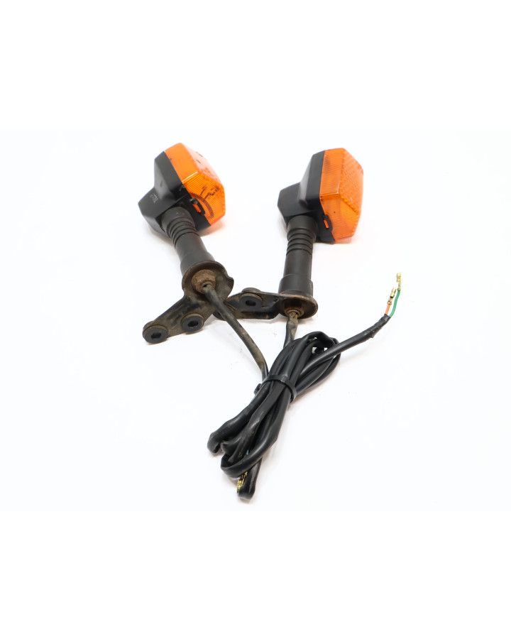 Honda XRV750 Africa Twin, blinkers bak (par)