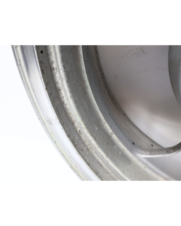 Kawasaki VN1500 Mean Streak, bakfälg