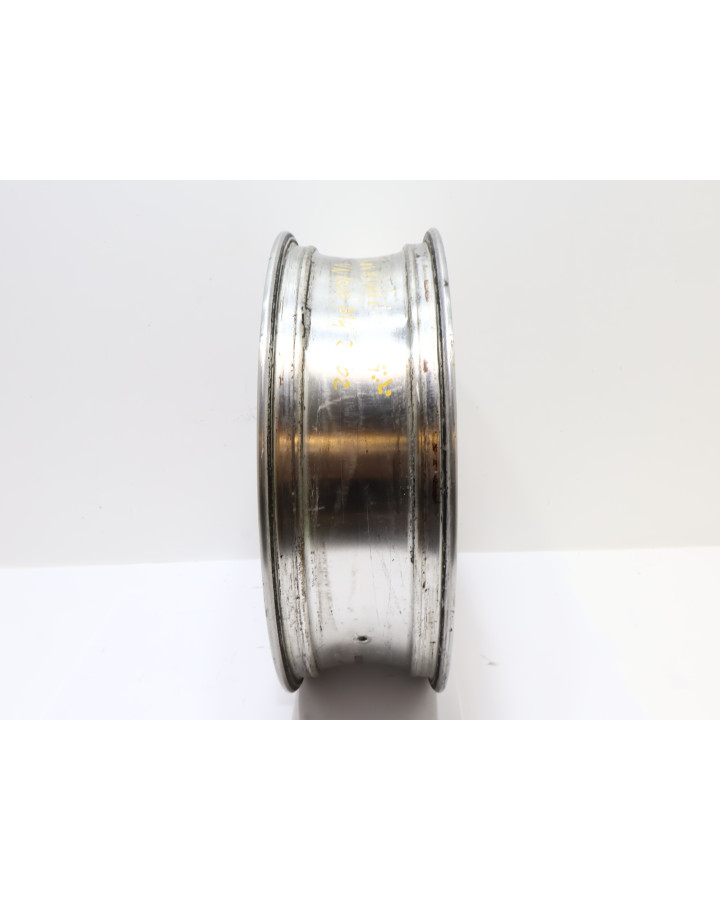 Kawasaki VN1500 Mean Streak, bakfälg